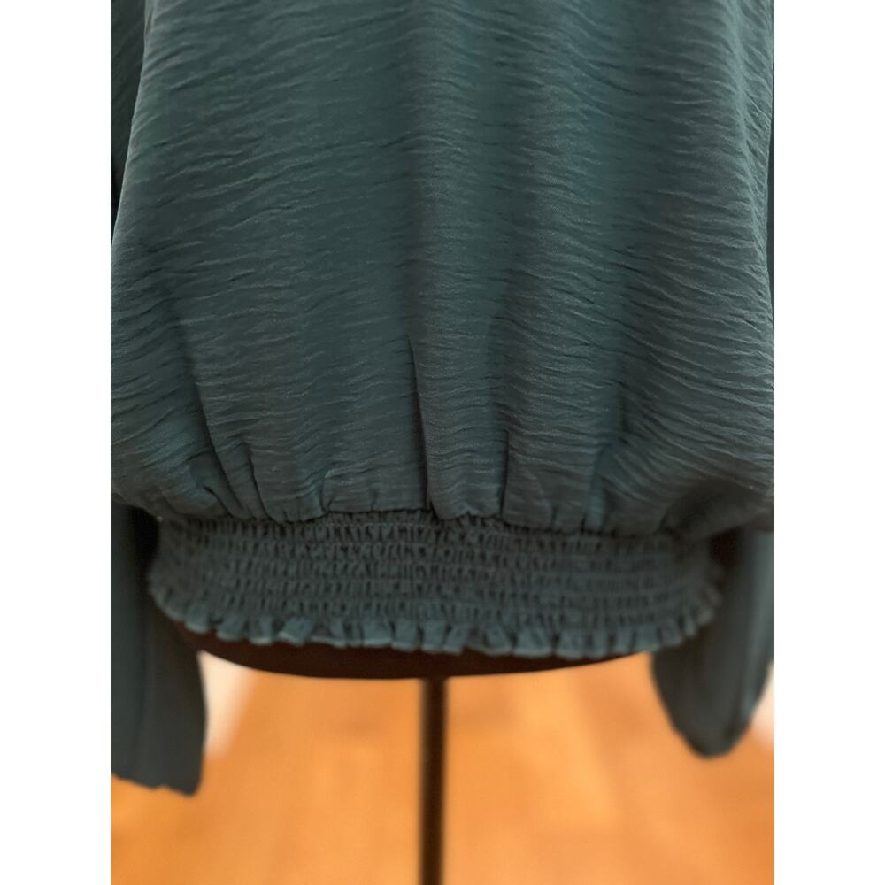 Nine Britton Ina Chiffon Smocked Bottom‎ Blouse Dark Green Floral Career Large - Picture 3 of 9